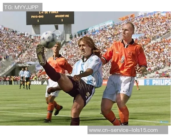 2003年荷兰与阿根廷精彩对决回顾及比赛分析 2003年荷兰与阿根廷精彩对决回顾及比赛分析