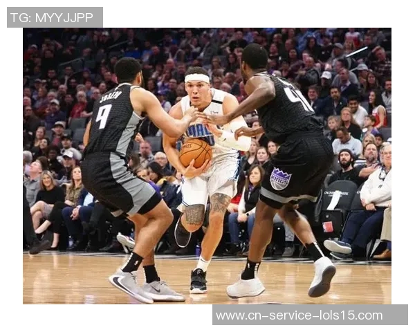 德阿隆福克斯带领国王队崛起的传奇之路与未来展望